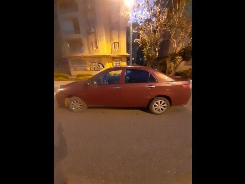 بي واي دي F3 2021