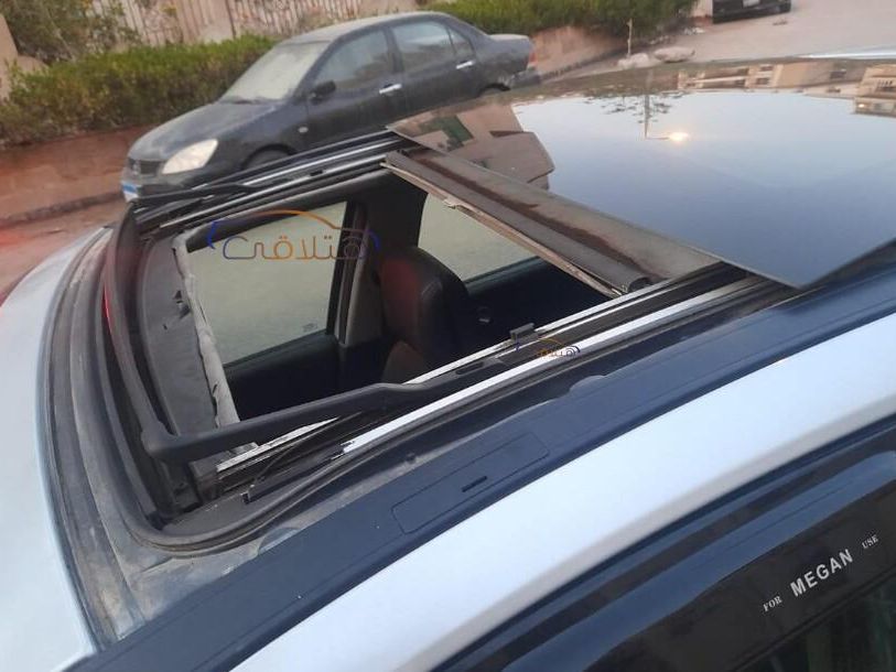 رينو ميجان 2005