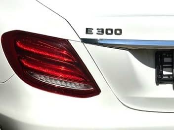 مرسيدس E300 2020