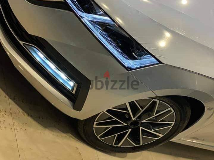 سكودا أوكتافيا 2023
