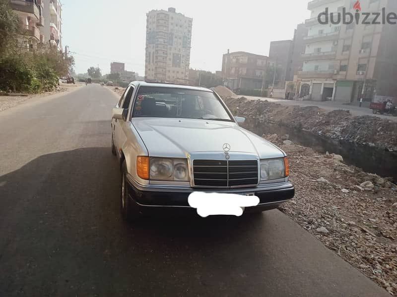 مرسيدس E200 1986